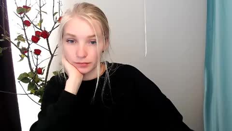 Snapshot of _snow_queen__ chatting on April 27, 2026, 2:26 pm Rachel online show from April 27, 2026, 2:26 pm