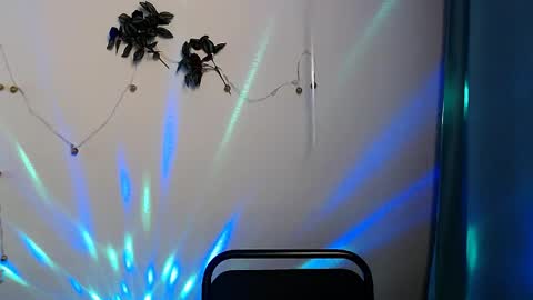 Snapshot of _snow_queen__ chatting on May 2, 2026, 5:07 pm Rachel online show from May 2, 2026, 5:07 pm