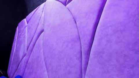 _sofidiamond_ online show from March 9, 2026, 12:20 pm