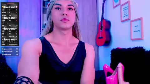 Snapshot of _sofiluna chatting on February 22, 2025, 6:41 pm SofiLuna online show from February 22, 2025, 6:41 pm