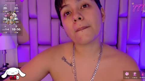 Snapshot of _sowy_venus_ chatting on April 4, 2026, 11:29 am V E N U S online show from April 4, 2026, 11:29 am