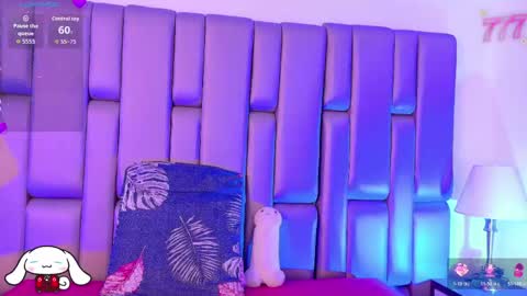 Snapshot of _sowy_venus_ chatting on April 22, 2026, 11:34 am V E N U S online show from April 22, 2026, 11:34 am