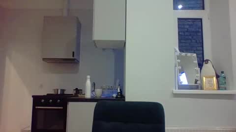 Snapshot of _squirty_pussyyy_ chatting on October 27, 2025, 5:55 am Melisa online show from October 27, 2025, 5:55 am