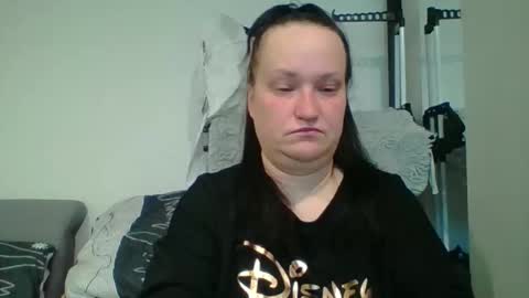 Snapshot of _squirty_pussyyy_ chatting on November 6, 2025, 5:41 am Melisa online show from November 6, 2025, 5:41 am