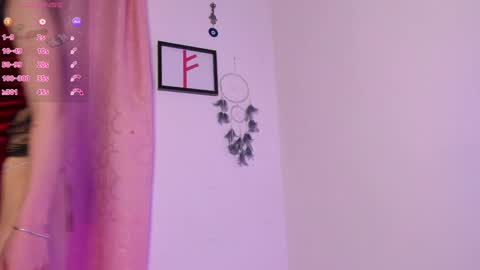 Angela   online show from December 28, 2024, 2:22 am