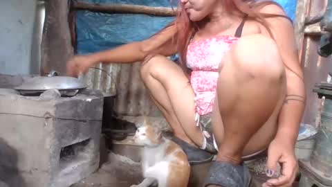 _suphitchaya_ online show from July 27, 2026, 11:23 pm