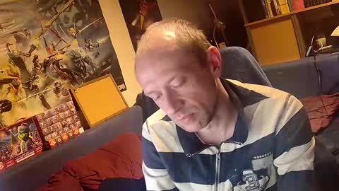 Snapshot of _svenerd_____ chatting on May 19, 2026, 1:56 am _svenerd_____ online show from May 19, 2026, 1:56 am