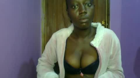 Gabriella online show from April 16, 2026, 12:33 am