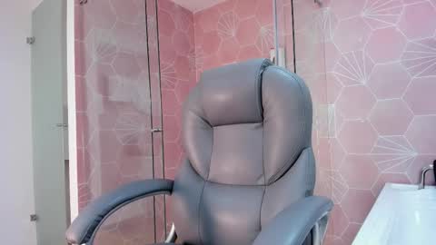 _taylorblack online show from January 15, 2026, 11:37 am