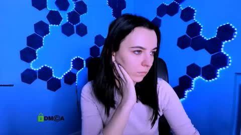 Snapshot of _tessa_moon chatting on February 10, 2026, 9:46 am _tessa_moon online show from February 10, 2026, 9:46 am