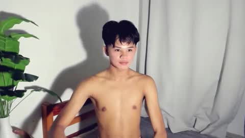 Snapshot of _tfuck69_ chatting on May 25, 2026, 12:11 pm pm me online show from May 25, 2026, 12:11 pm
