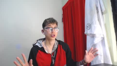 Thomas online show from January 9, 2025, 10:09 pm