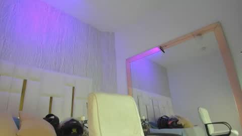 Rousse  online show from February 9, 2026, 8:57 pm