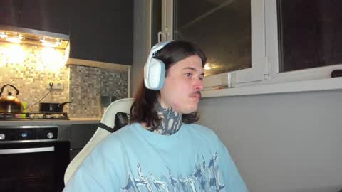 _torfin_ online show from January 3, 2025, 3:01 pm