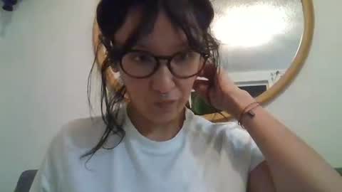 _tutti_frutti_ online show from October 27, 2025, 2:37 am