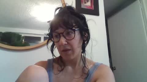 Snapshot of _tutti_frutti_ chatting on March 10, 2026, 4:50 am _tutti_frutti_ online show from March 10, 2026, 4:50 am