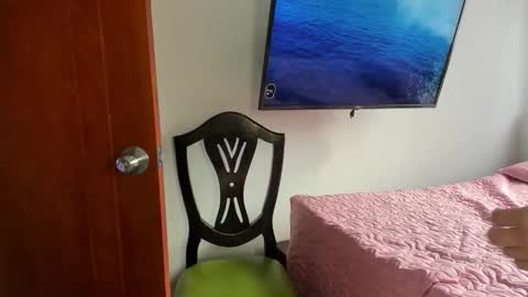 _valentina_69 online show from December 2, 2025, 8:59 pm