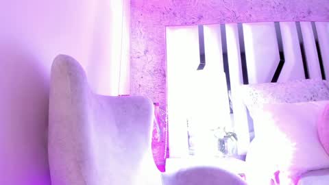 valeria jade online show from February 8, 2025, 6:54 am