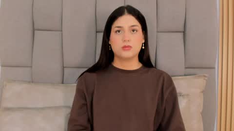 _valerycooper online show from June 1, 2026, 11:34 am