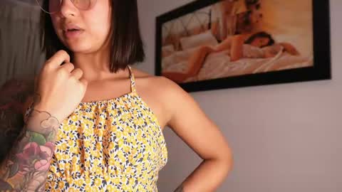 Snapshot of _victoria_florez chatting on April 13, 2026, 1:33 am VICTORIA online show from April 13, 2026, 1:33 am