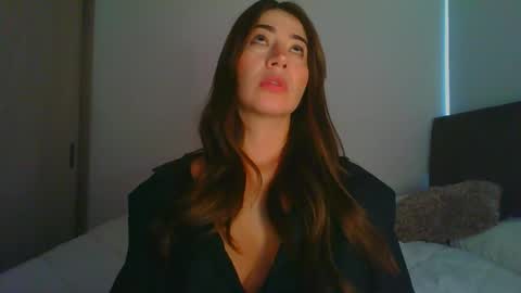 Violeta  online show from January 28, 2025, 10:12 pm