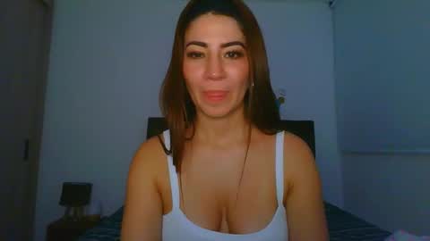 Violeta  online show from February 27, 2025, 1:48 am