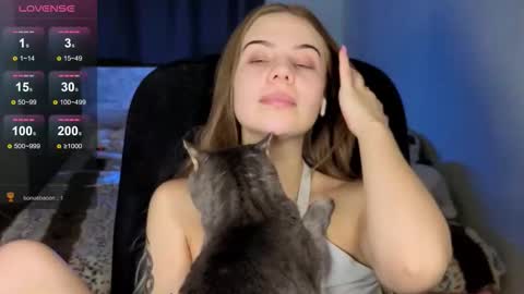 Vera online show from October 14, 2025, 11:00 am