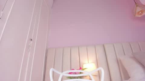 _wendy_x online show from March 28, 2026, 11:43 am