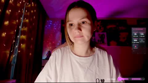 Enni online show from December 25, 2024, 8:07 am