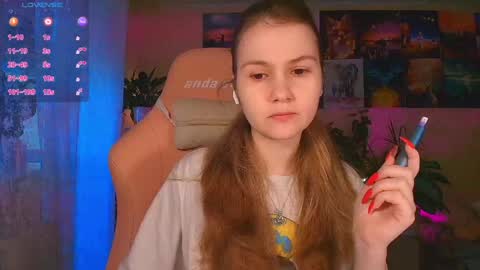 Snapshot of _witch__ chatting on November 19, 2025, 8:03 am Enni online show from November 19, 2025, 8:03 am