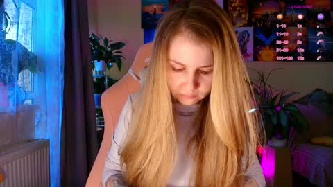 Snapshot of _witch__ chatting on February 11, 2026, 12:10 pm Enni online show from February 11, 2026, 12:10 pm