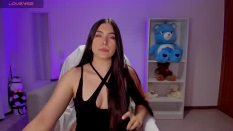 Luisa  online show from July 13, 2026, 7:44 am