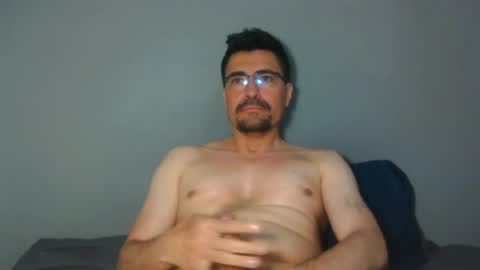 Snapshot of _xbesteb11 chatting on June 20, 2026, 10:34 pm _xbesteb11 online show from June 20, 2026, 10:34 pm