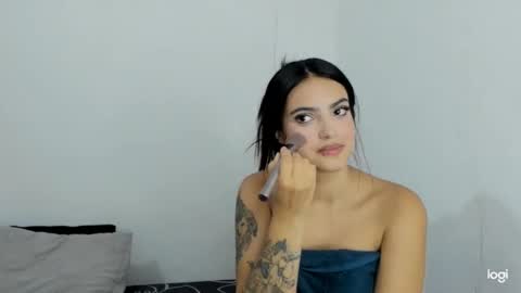 xiimena and danilo online show from December 7, 2024, 2:53 am