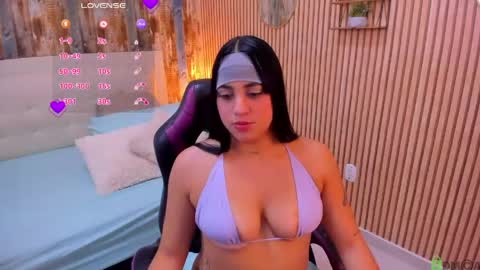 _your_favorite_ online show from May 7, 2026, 8:58 pm