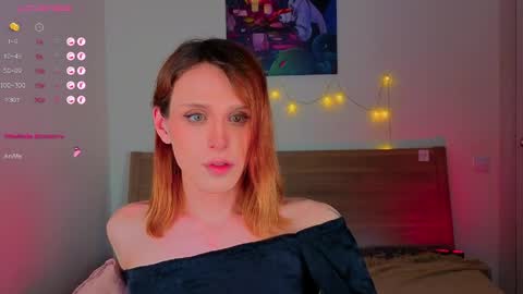 LITTLE FOX online show from June 8, 2026, 1:28 am