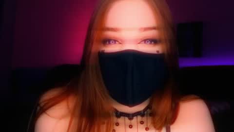 Snapshot of _yourwetdreams_ chatting on July 6, 2026, 1:19 pm Roxy online show from July 6, 2026, 1:19 pm