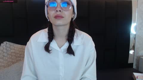 Snapshot of _yuyi chatting on January 9, 2025, 11:14 am Yuyi online show from January 9, 2025, 11:14 am