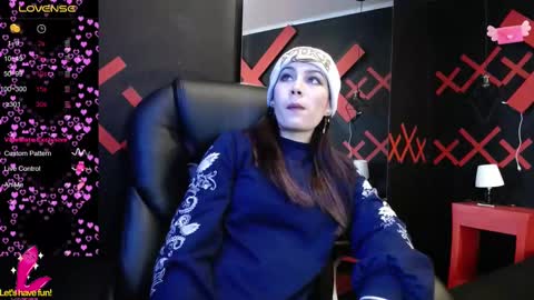 Snapshot of _yuyi chatting on March 12, 2025, 11:09 am Yuyi online show from March 12, 2025, 11:09 am