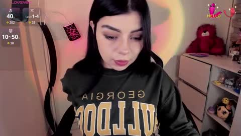 Snapshot of _zathara_ chatting on February 16, 2025, 3:15 am _zathara_ online show from February 16, 2025, 3:15 am