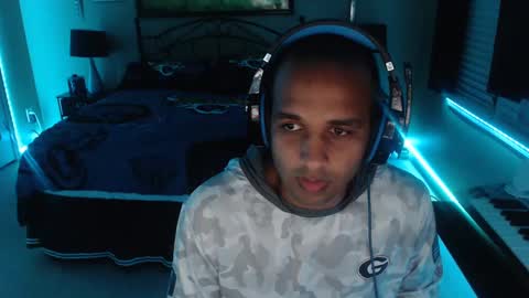 a4orce online show from March 11, 2025, 1:48 am