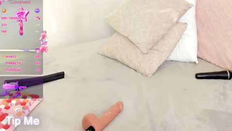 Alexandra  online show from January 20, 2025, 12:39 pm