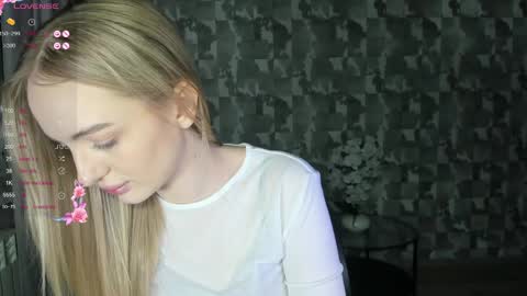 Snapshot of a_delina chatting on April 27, 2026, 4:38 pm Adelina online show from April 27, 2026, 4:38 pm