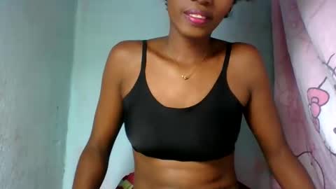 Snapshot of aadienne chatting on June 7, 2026, 7:56 am aadienne online show from June 7, 2026, 7:56 am