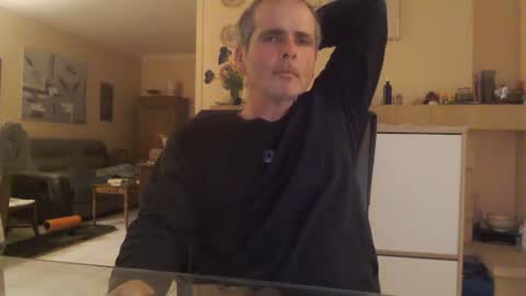 Aalex1717 online show from February 24, 2025, 9:31 pm