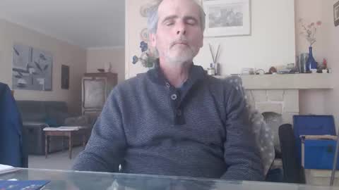 Aalex1717 online show from April 5, 2026, 10:12 am