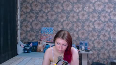 Snapshot of aalicebubble chatting on May 1, 2026, 8:02 pm Alice online show from May 1, 2026, 8:02 pm