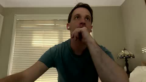 Snapshot of aanal341330 chatting on February 16, 2026, 7:59 am Kris online show from February 16, 2026, 7:59 am