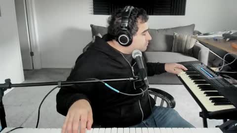 Aaron online show from November 1, 2025, 8:22 pm