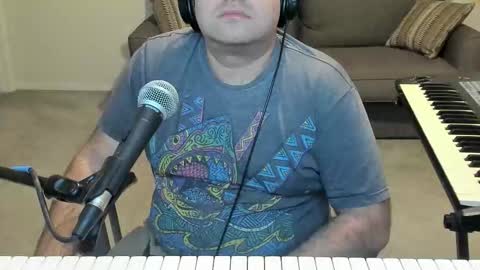 Aaron online show from March 7, 2026, 1:13 am